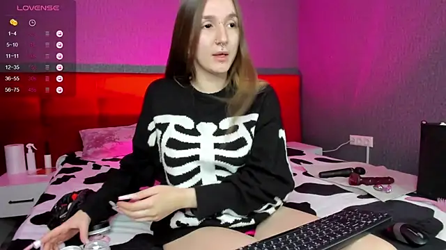 Pink diablo online show from January 2025 04:44:02 AM
