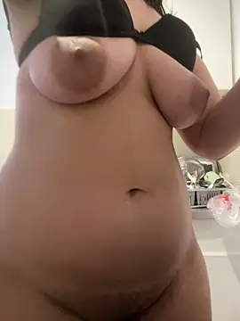 Sarahkhaalifa online show from February 2026 09:10:02 AM