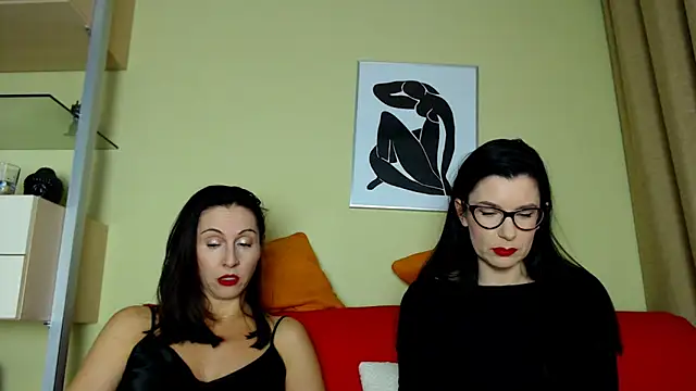 Snapshot of BDSMStars chatting on November 2025 09:31:02 AM BDSMStars online show from November 2025 09:31:02 AM