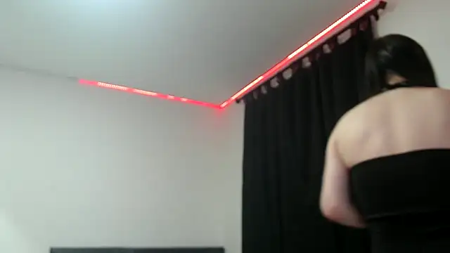 dolcemacca online show from February 2025 01:33:01 AM