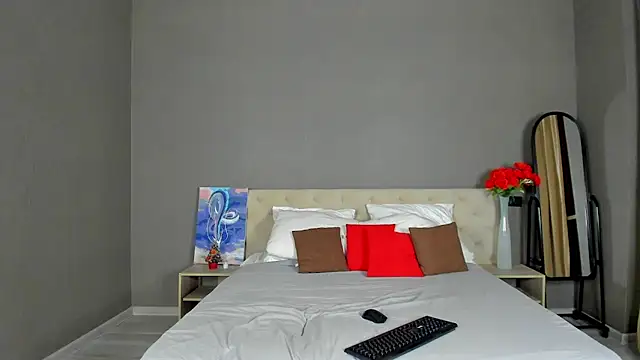 Katerina Ray online show from January 2025 11:58:02 AM