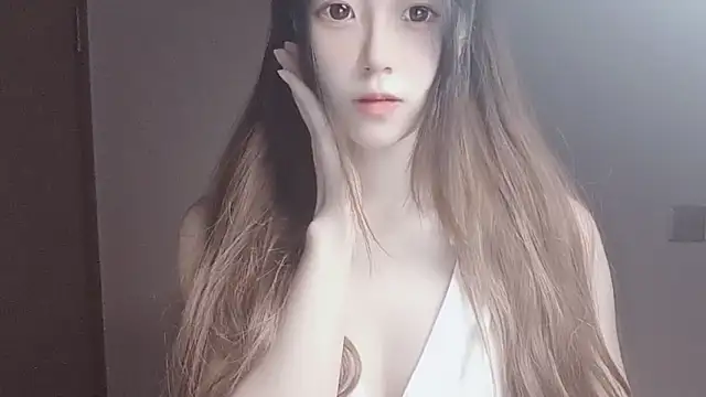 VaerySaenz online show from September 2025 12:40:02 PM