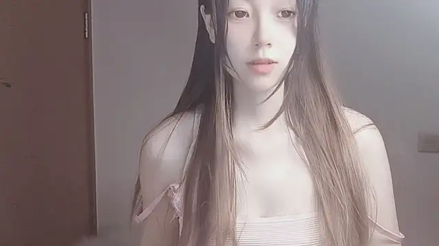 VaerySaenz online show from October 2025 05:17:02 AM