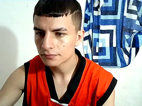 Snapshot of SHAT_SEX chatting on October 2025 01:56:02 PM SHAT SEX online show from October 2025 01:56:02 PM