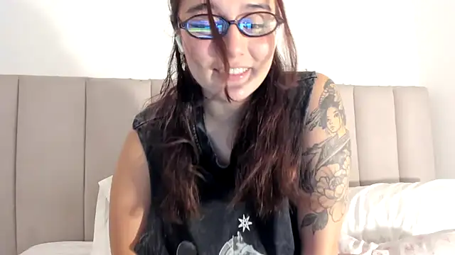 samantha cherry online show from November 2025 11:26:01 PM