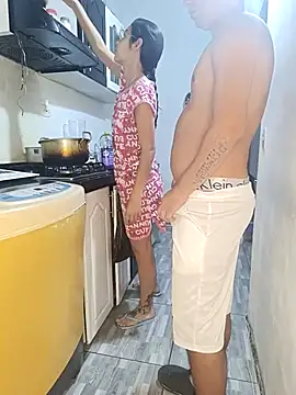 catire2323 online show from November 2025 09:35:01 PM