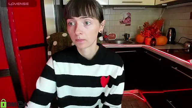 TayanaJons online show from October 2025 07:20:02 AM