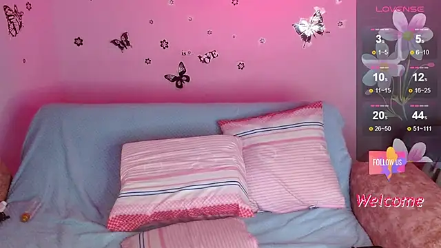 Snapshot of GiordanaPinoo chatting on January 2025 06:35:02 AM GiordanaPinoo online show from January 2025 06:35:02 AM