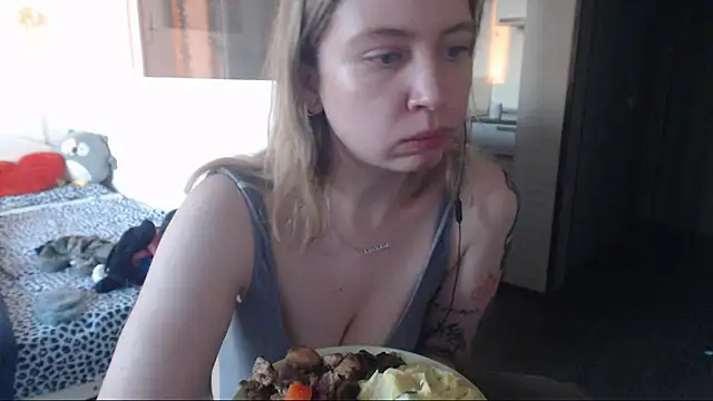 amanda kiss kiss online show from February 2025 02:15:02 PM