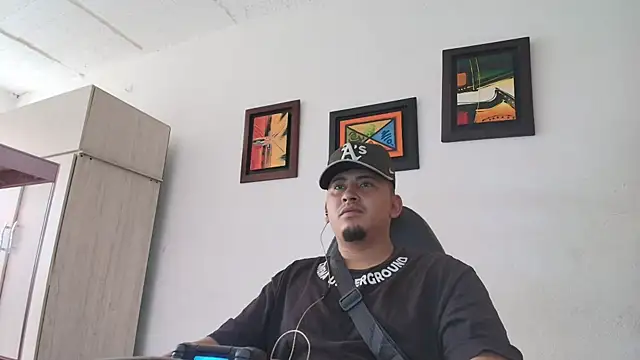 myke andrade online show from December 2025 05:19:02 PM