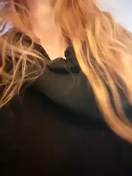 GoldenFlameGoddess online show from February 2025 12:20:02 AM
