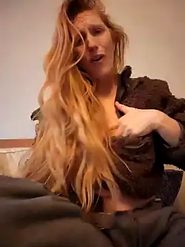 GoldenFlameGoddess online show from February 2025 10:30:02 PM