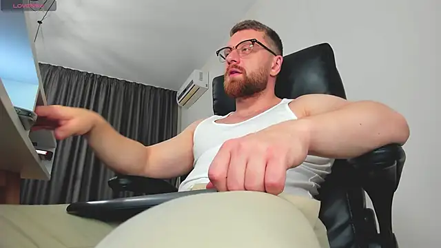 Findom guy online show from February 2026 02:15:02 PM