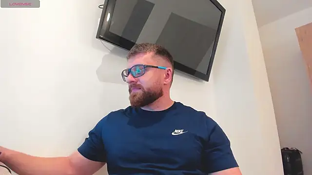 Findom guy online show from February 2026 09:37:02 PM