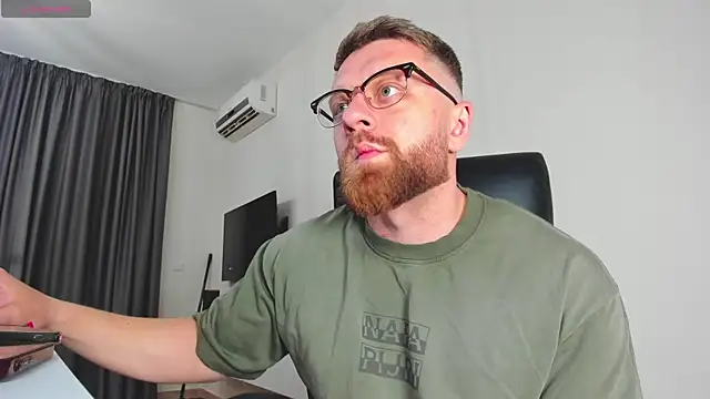 Findom guy online show from March 2026 05:37:02 PM