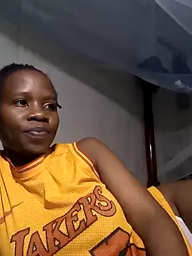 Queentesi online show from December 2024 06:04:02 PM