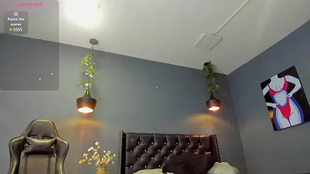 Snapshot of Sophiietaylor chatting on January 2025 11:53:02 PM Sophiietaylor online show from January 2025 11:53:02 PM