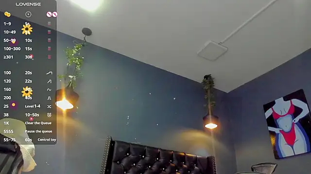 Sophiietaylor online show from November 2025 11:42:02 AM