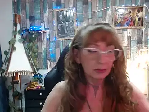Snapshot of KarimaSarabe chatting on January 2025 08:26:02 PM KarimaSarabe online show from January 2025 08:26:02 PM