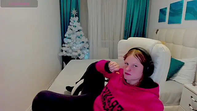 Snapshot of Kathlyn__Heath chatting on December 2024 06:31:01 PM Kathlyn Heath online show from December 2024 06:31:01 PM