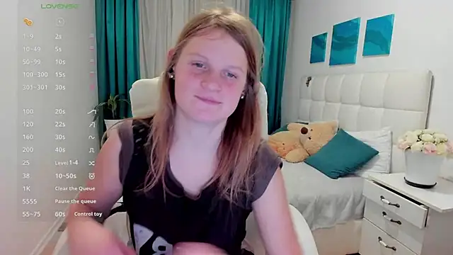 Snapshot of Kathlyn__Heath chatting on January 2025 06:57:02 PM Kathlyn Heath online show from January 2025 06:57:02 PM