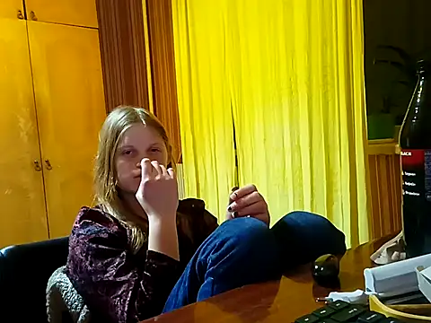 Snapshot of Kathlyn__Heath chatting on March 2025 11:16:02 PM Kathlyn Heath online show from March 2025 11:16:02 PM