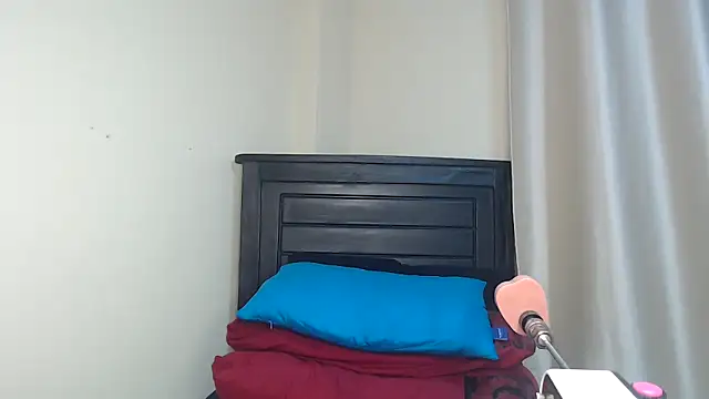 NIKKIE LOVE online show from March 2025 04:49:02 AM