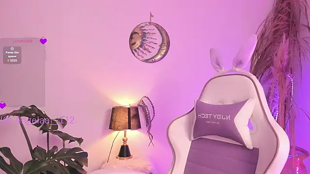 Anngel 1 online show from February 2025 11:31:02 AM