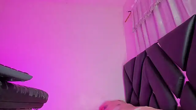 stephany doll  online show from July 2026 03:03:02 PM