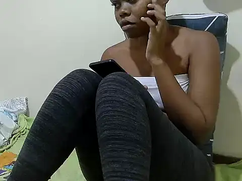 maggyjan online show from June 2026 10:47:02 PM