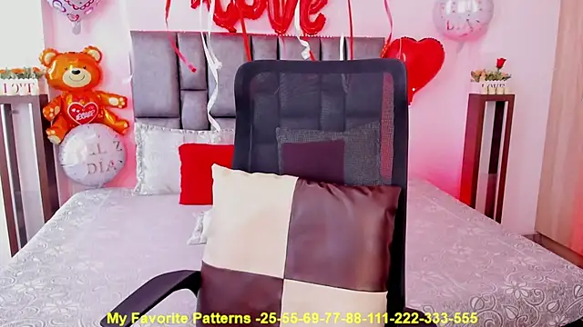 Snapshot of michacosio chatting on September 2025 07:05:01 PM michacosio online show from September 2025 07:05:01 PM
