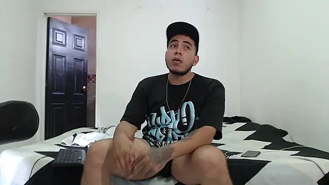 Sofiafuck20 online show from March 2025 08:54:01 PM