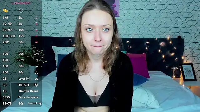 Linda Bryant online show from December 2024 01:02:02 AM