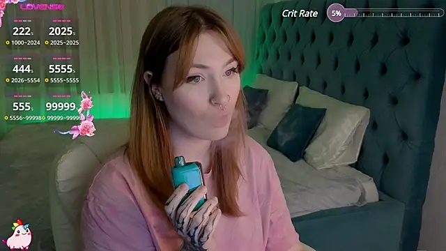 Snapshot of _Chlo__e chatting on January 2025 01:37:02 AM Chlo e online show from January 2025 01:37:02 AM