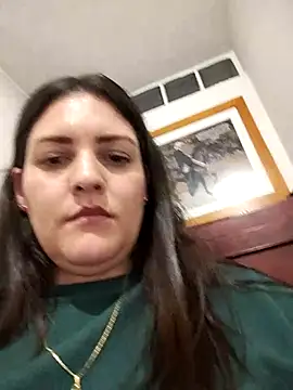Mia Hampton online show from May 2026 11:32:02 PM