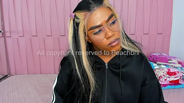 Snapshot of Briana_Wells_ chatting on September 2025 01:58:01 PM Briana Wells online show from September 2025 01:58:01 PM