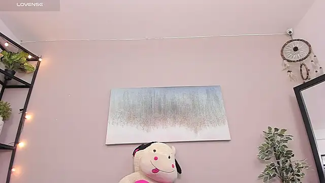 Briana Wells  online show from February 2026 12:34:02 PM