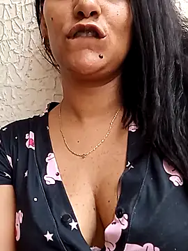 Snapshot of Leticia_goddes chatting on March 2025 06:50:02 PM Leticia goddes online show from March 2025 06:50:02 PM