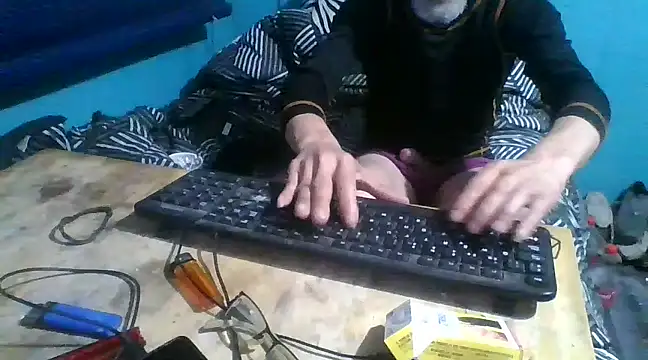 Snapshot of malekon76 chatting on January 2025 11:22:01 AM malekon76 online show from January 2025 11:22:01 AM