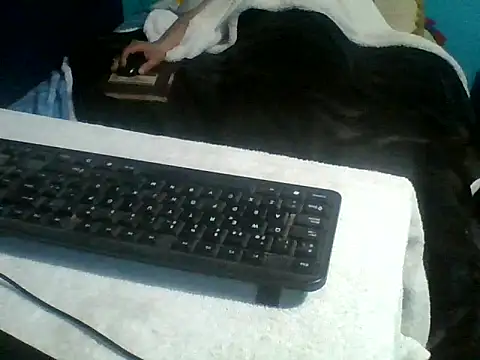 Snapshot of malekon76 chatting on September 2025 07:12:02 AM malekon76 online show from September 2025 07:12:02 AM