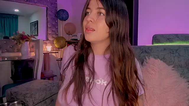 zoe kittylove online show from November 2025 04:11:02 AM