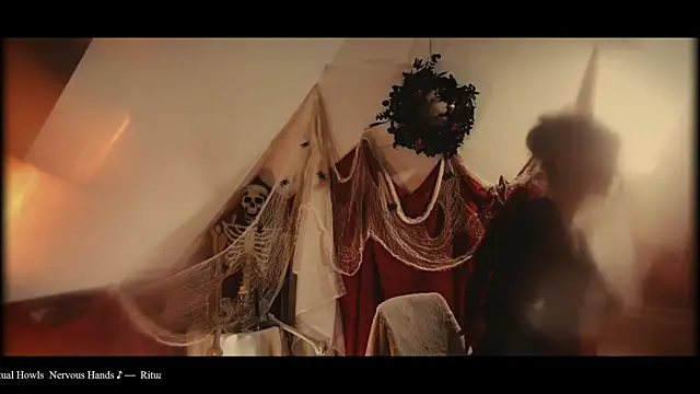 WebCora online show from October 2025 06:20:02 PM