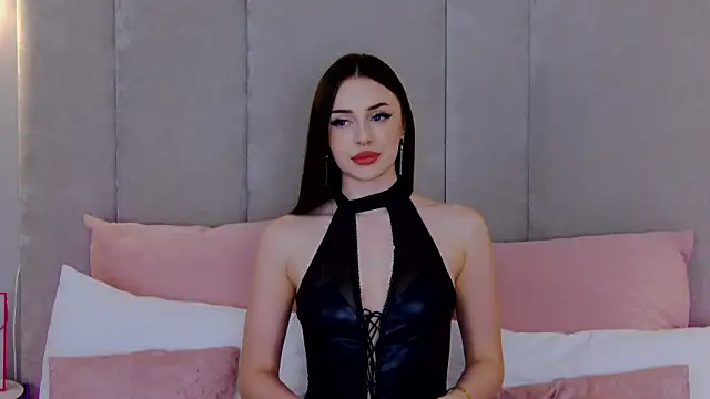 Betty Bridge online show from January 2025 12:00:01 PM