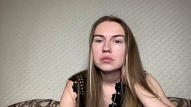 Snapshot of dream_alexa chatting on December 2024 06:14:02 AM dream alexa online show from December 2024 06:14:02 AM