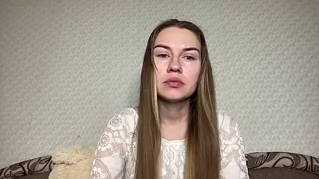 Snapshot of dream_alexa chatting on December 2024 04:02:02 AM dream alexa online show from December 2024 04:02:02 AM