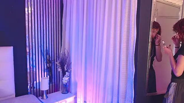 LiaVillalobos online show from February 2026 11:49:01 AM