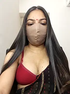 Snapshot of _desigori chatting on February 2026 04:29:02 AM desigori online show from February 2026 04:29:02 AM