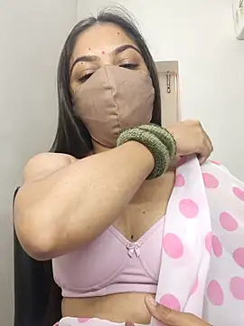 Snapshot of _desigori chatting on February 2026 03:32:02 AM desigori online show from February 2026 03:32:02 AM