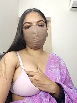 Snapshot of _desigori chatting on February 2026 03:43:02 AM desigori online show from February 2026 03:43:02 AM