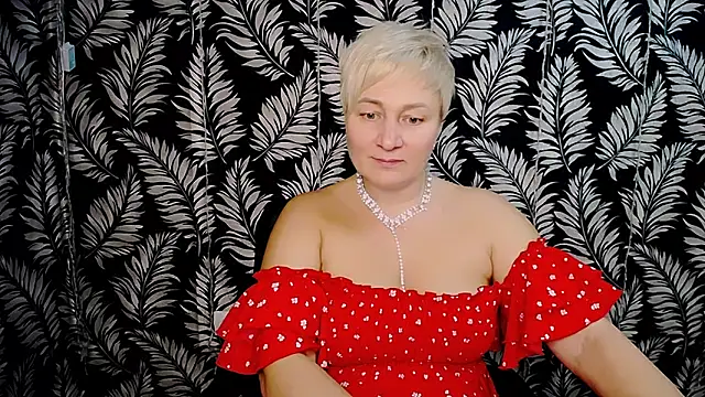 Snapshot of Olivia_playful chatting on December 2024 12:38:01 PM Olivia playful online show from December 2024 12:38:01 PM